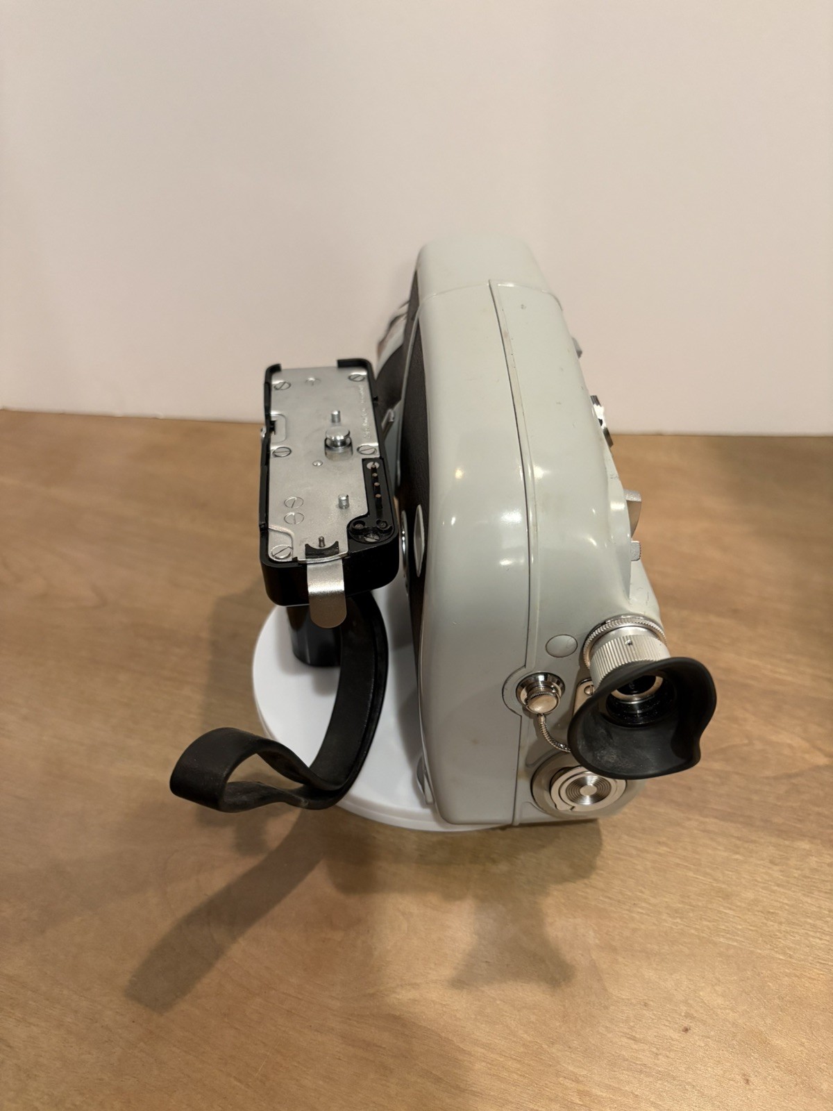 Zeiss Ikon Moviflex Super - the all-electric 8mm cine camera