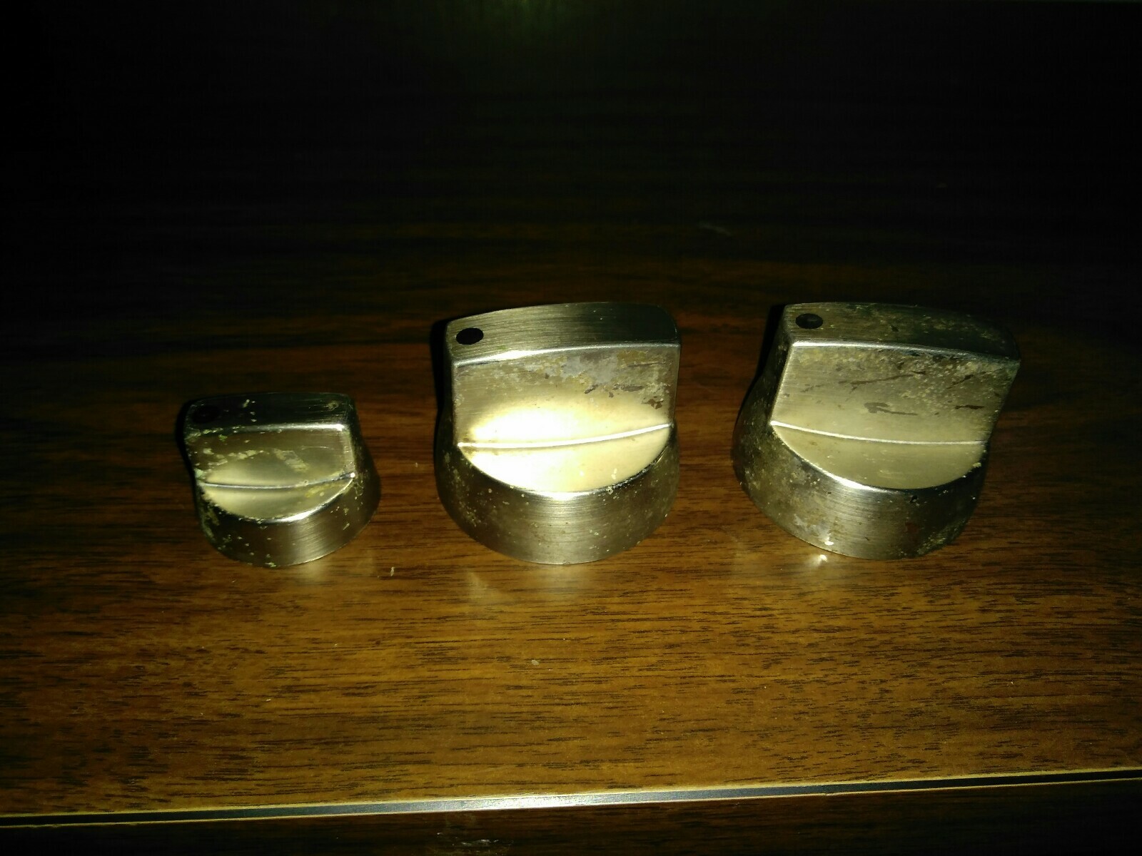 CHAR BROIL master flame BBQ GRILL REPLACEMENT KNOBS LOT OF 3 USED 2