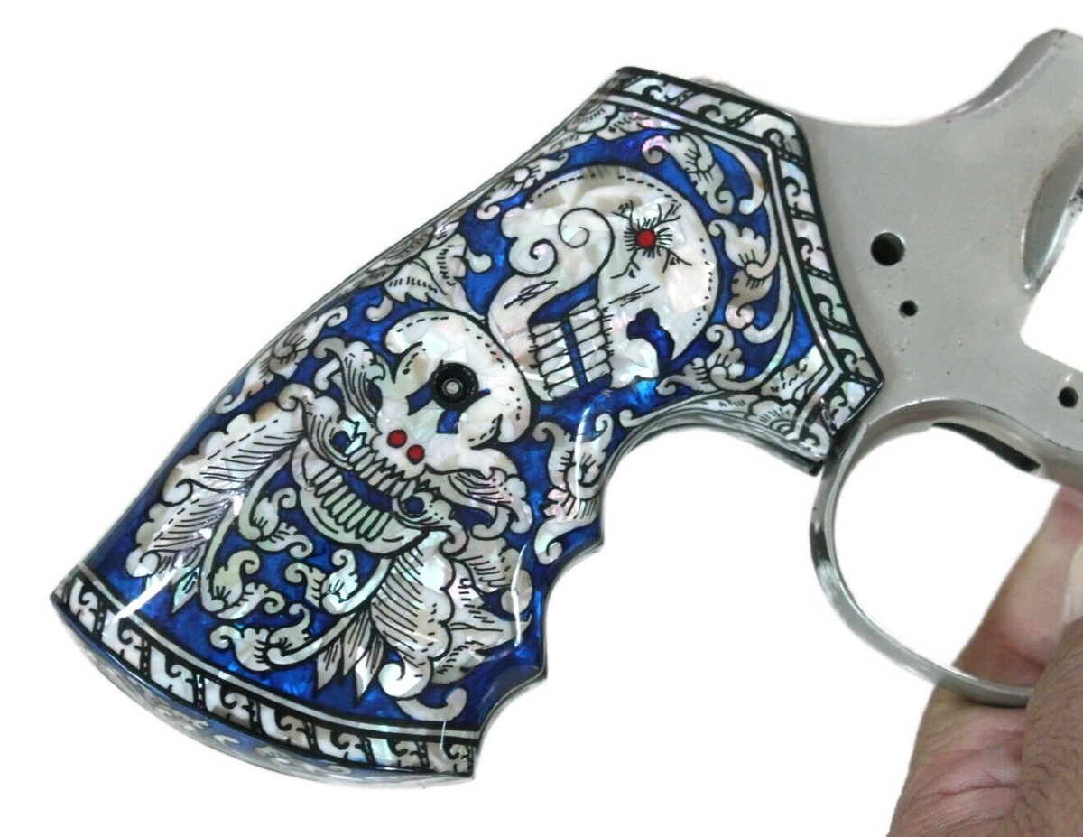 PEARL GRIPS FOR COLT PYTHON I E FRAME, NEW COLT ANACONDA 2021