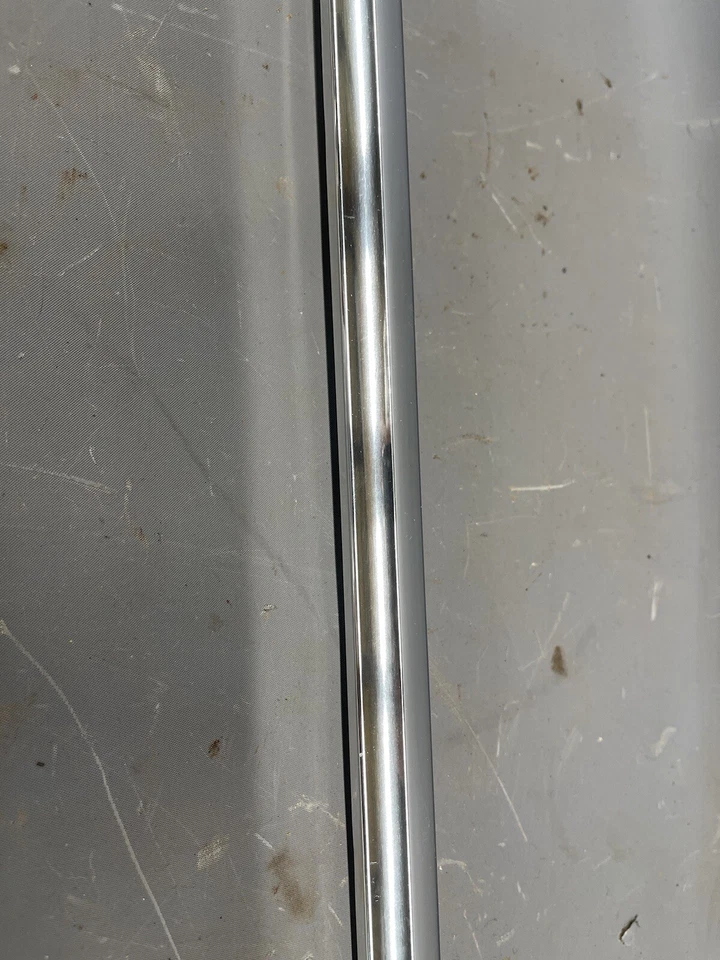 Новый из старых запасов 1971-1975 Chevy Impala Kingswood отделка задней двери молдинг Townsman конец ворота оригинальный - Изображение 4 из 4