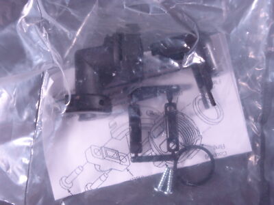 1546349-2 TE Connectivity AMP Right Angle CPC Cable Clamp Size 17 Backshell NOS