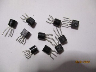 10 Stück Transistor 2SA1015 Si PNP 50V 0 15A 0 4W 80MHz gebraucht getestet