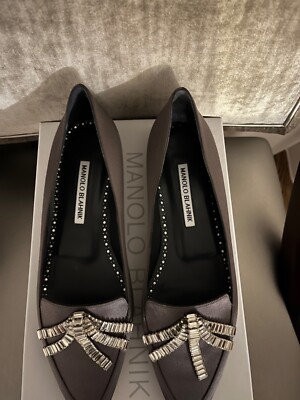 Manolo Blahnik Evening Jeweled Flat shoe Silver Grey Satin NIB