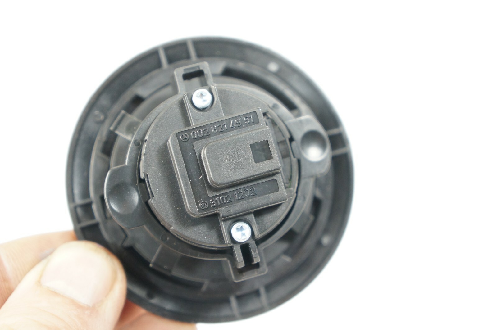 07-2013 mercedes w216 w221 cl550 s550 trunk lid emergency release button switch