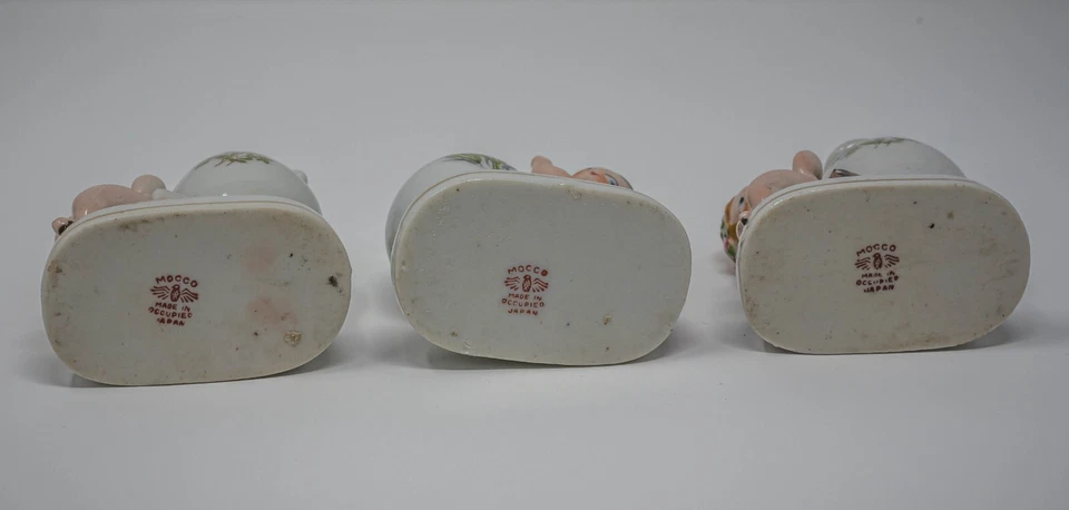 LITTLE NUDE GIRL FIGURINE BUD VASES - MOCCO - OCCUPIED JAPAN - Image 3 of 3