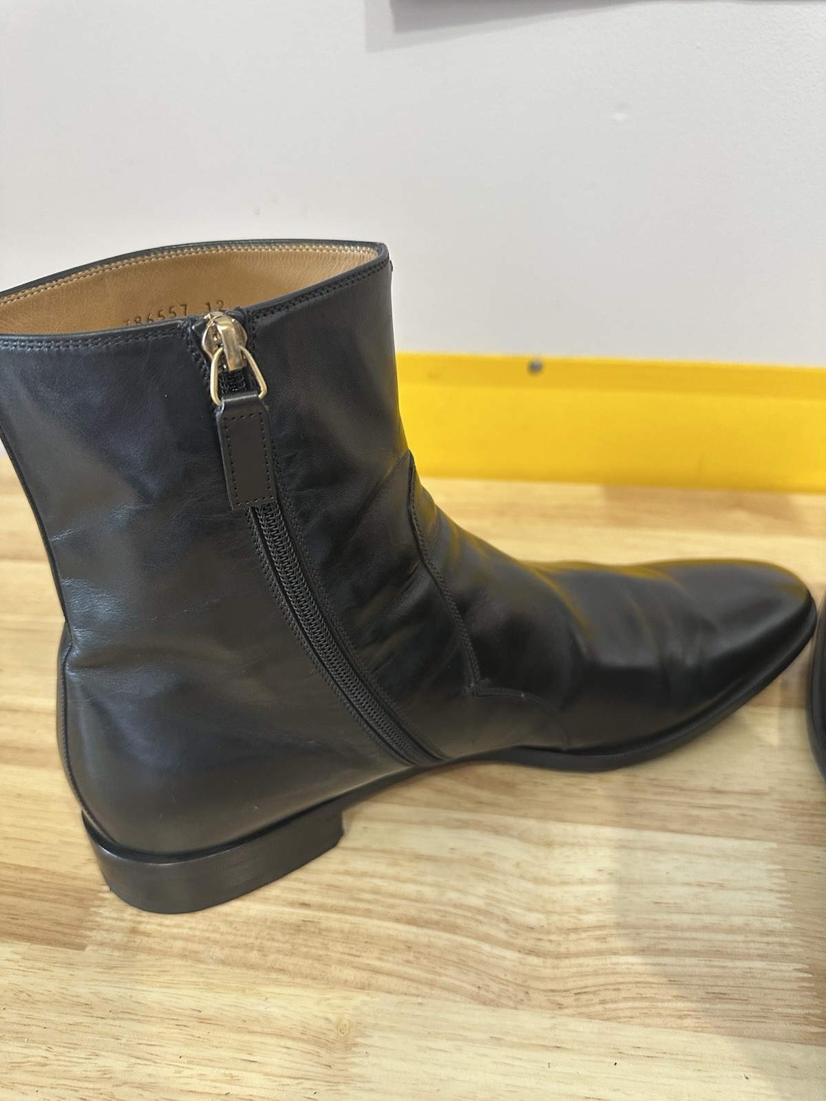 Gucci men boot - image 8