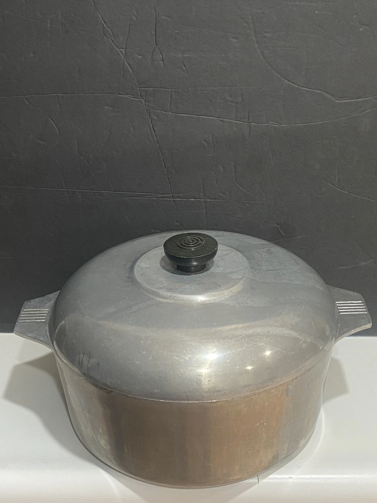 Vintage MCM Wagner Magnalite 5 Quart Dutch Oven/Casserole W/Lid No. 4054