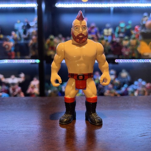 WWE Mattel Retro Series 7 Sheamus...