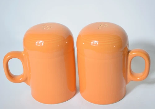 RANGETOP SALT PEPPER SHAKERS Tangerine orange RANGE TOP FIESTA new Fiestaware