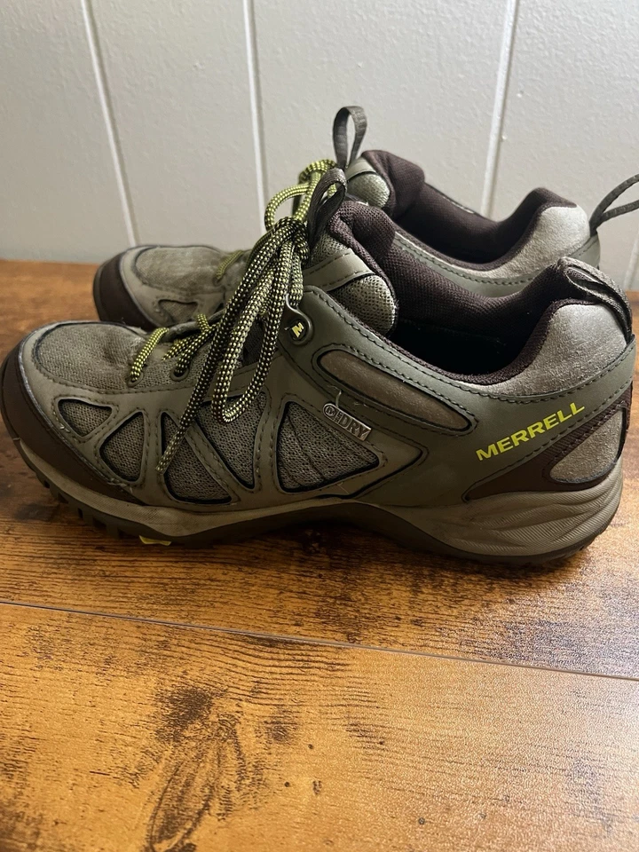 Women's Size 8 Merrell Performance, Dusty Olive Form 2 Hiking Shoes - Image 2 of 4