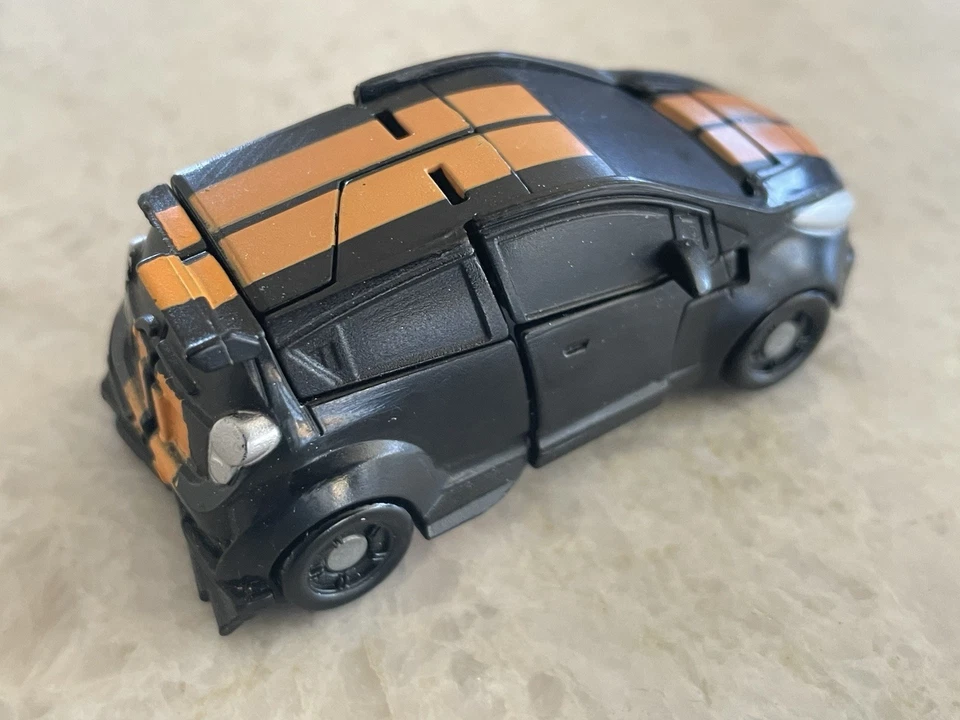 Transformers 2011 Dark Of The Moon DOTM Deluxe Mudfap Parts - Image 3 of 4