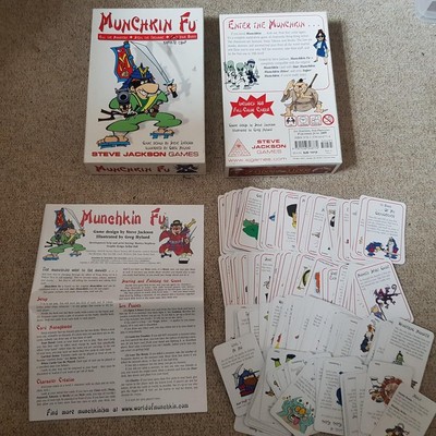 MUNCHKIN FU KARTENSPIEL Steve Jackson Silly Party Brettspiel