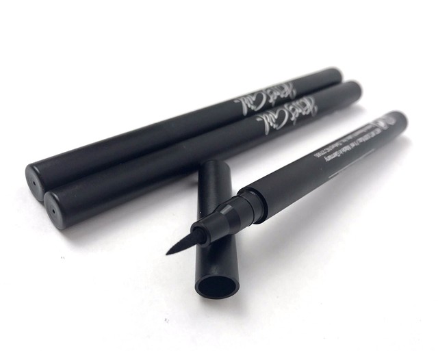 jesse's girl eyeliner