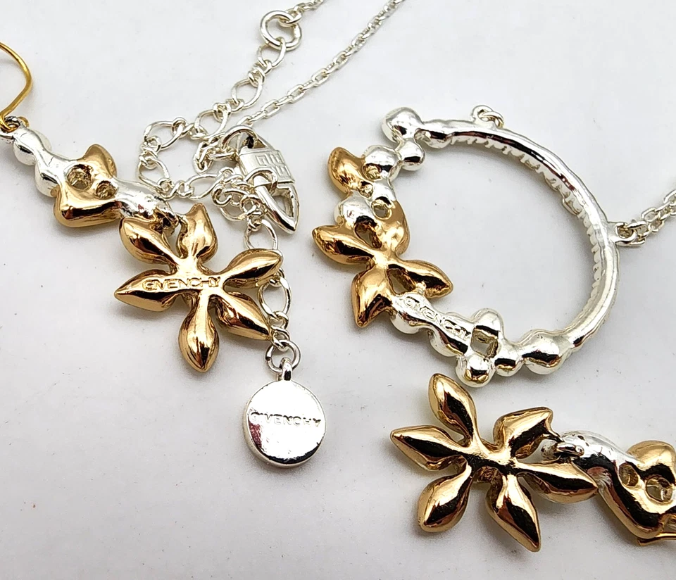 SIGNED GIVENCHY YELLOW & CLEAR CZ FLOWER WREATH 16-18" NECKLACE & EARRINGS SET ! - Image 3 of 4