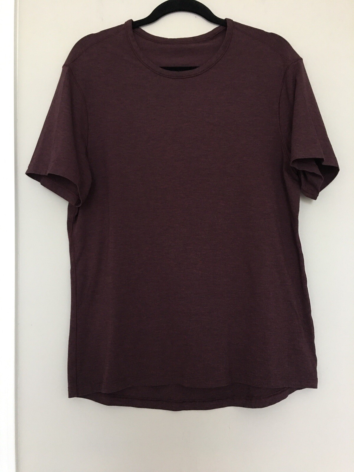 LULULEMON 5 YEAR BASIC TEE STRETCH SHORT SLEEVE M… - image 1
