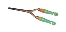 Vintage Curling Iron w. Green Wooden Handles, 8  L