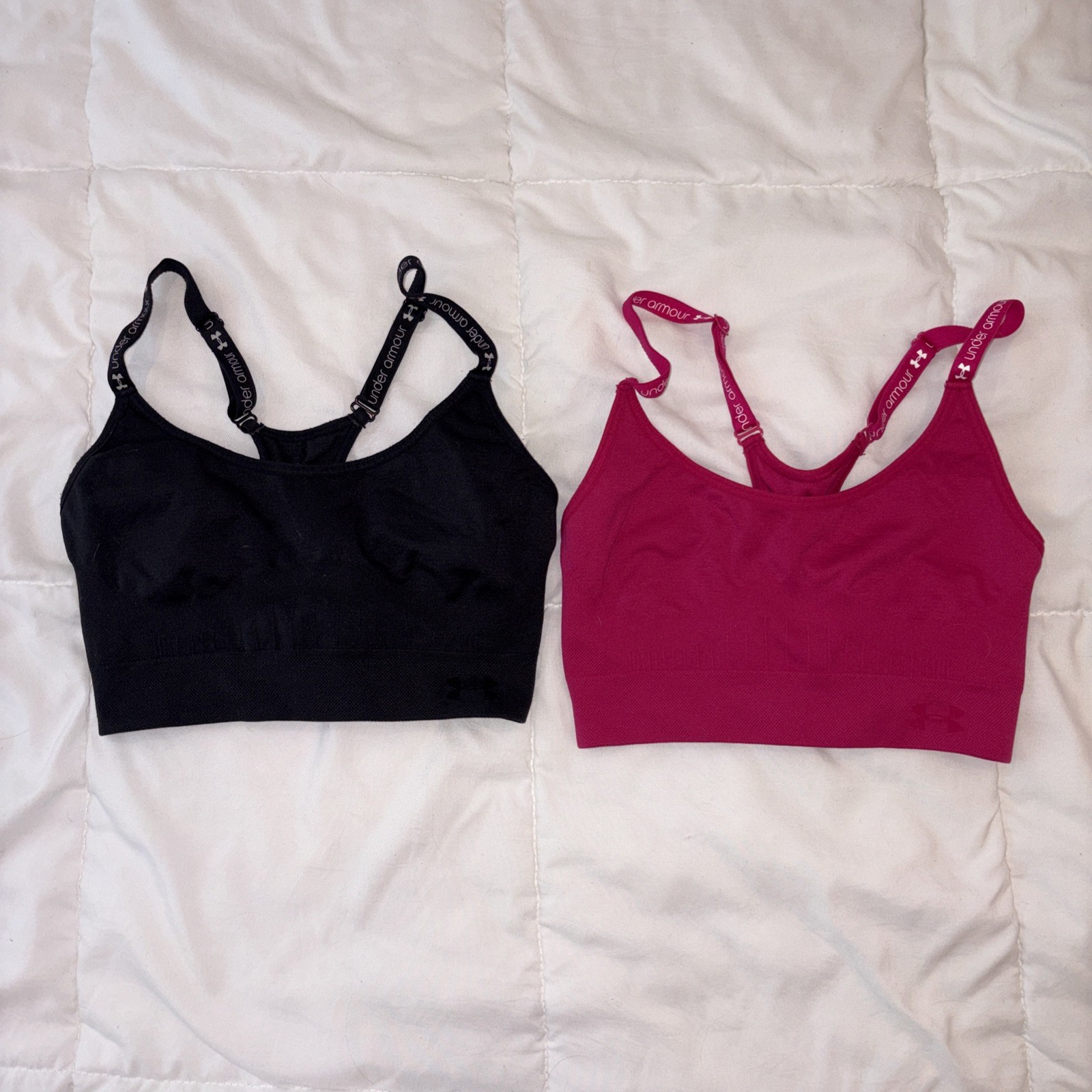Under Armour Unpadded Lot of 2, Sports Bra Workout Compression Pink/Black Size S