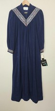 NWT Vintage Vanity Fair Brocade Trim Velour Housecoat Robe Gown Small Petite USA