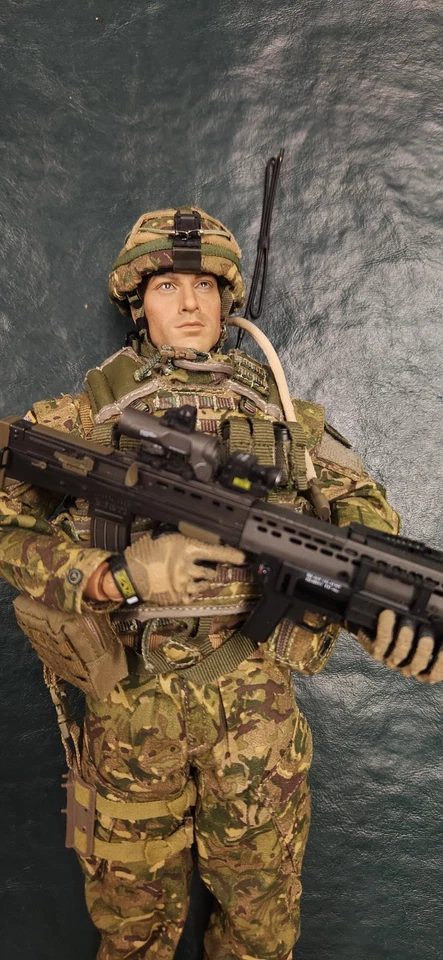 Soldado de Brigada Ligera 4º Ejército Británico Escala 1/6 Foto 2 de 3