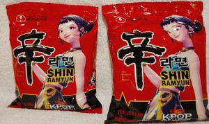 Limited Edition 2pk Kpop Demon Hunters SHIN Ramyun Ramen Zoey