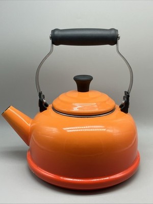 Le Creuset Enamel on Steel Classic Whistling Kettle Color Flame 1.7qt 1.6 litres