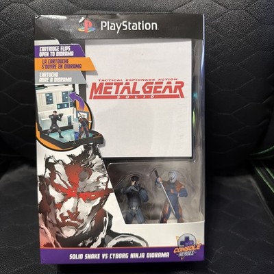 Metal Gear Solid Console Heroes Diorama Solid Snake PlayStation IN HAND