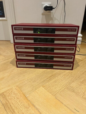 Funkwerk Bintec R1200 Router VPN-Gateway mit Original-Rackeinsatz