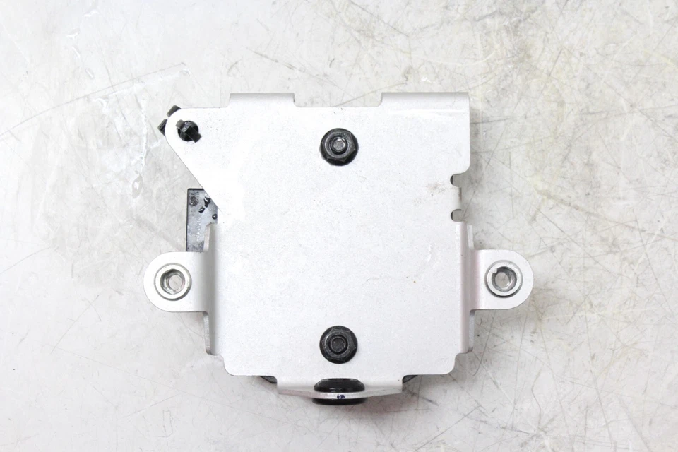 04-09 YAMAHA FZ6 OEM RECTIFIER VOLTAGE REGULATOR - Image 2 of 4