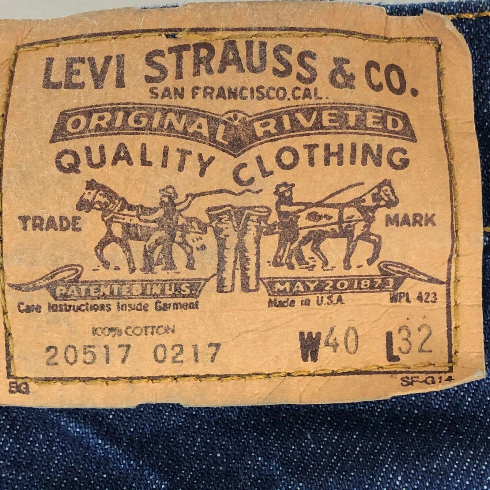 Vintage Levis Orange Tab Jeans 40x32 20517 0217 8… - image 9