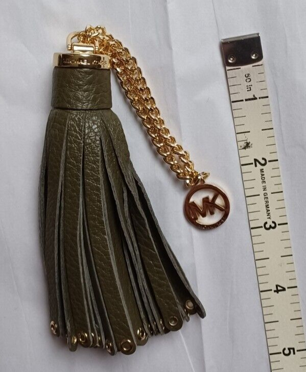 AUTHENTIC MICHAEL KORS LEATHER TASSEL EYELET WITH MK CHARM CHAINS KEY FOB_OLIVE