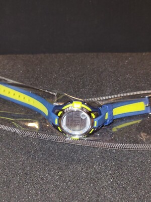 Armitron Pro-Sport Blue Womens Digital Chronograph Resin Strap Watch New Battery