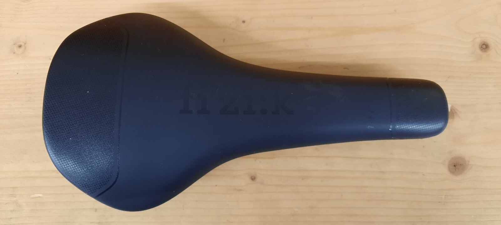 Selle Fizik Taiga neuve ergonomique et légère pour châssis rigide