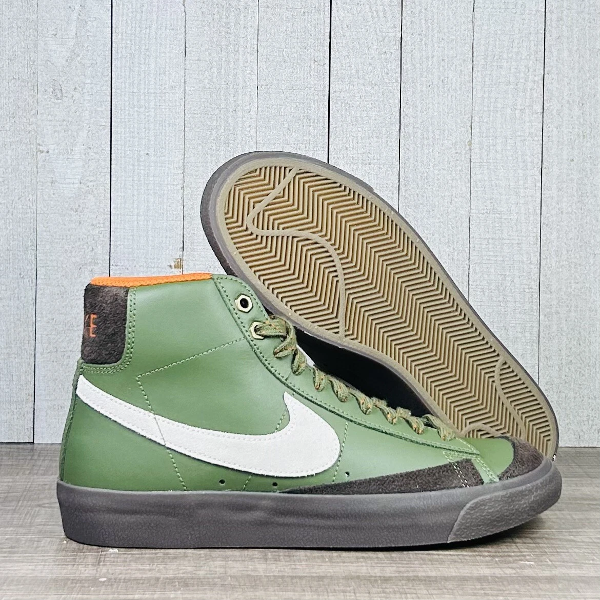Nike Blazer Mid 77 Vintage Army Olive Sail Premium DZ5176 300
