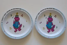 2  (1992) LYONS GROUP/SELANDIA-CHILD'S PLATES. BARNEY SAYS "STRIKE UP THE BAND"!
