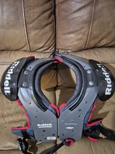 Riddell Pursuit L 100 13"-14" Youth Large Football Shoulder Pads