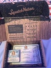 Dr. Squatch x Sydney Sweeney LOW # “Sydney’s Bathwater Bliss” Soap Bar *in hand*