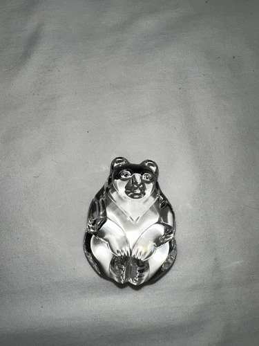 Steuben Crystal Bear Hand Cooler/Paperweight