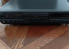 Technics SL-PG590 Lecteur CD  avec sa télécommande tbe