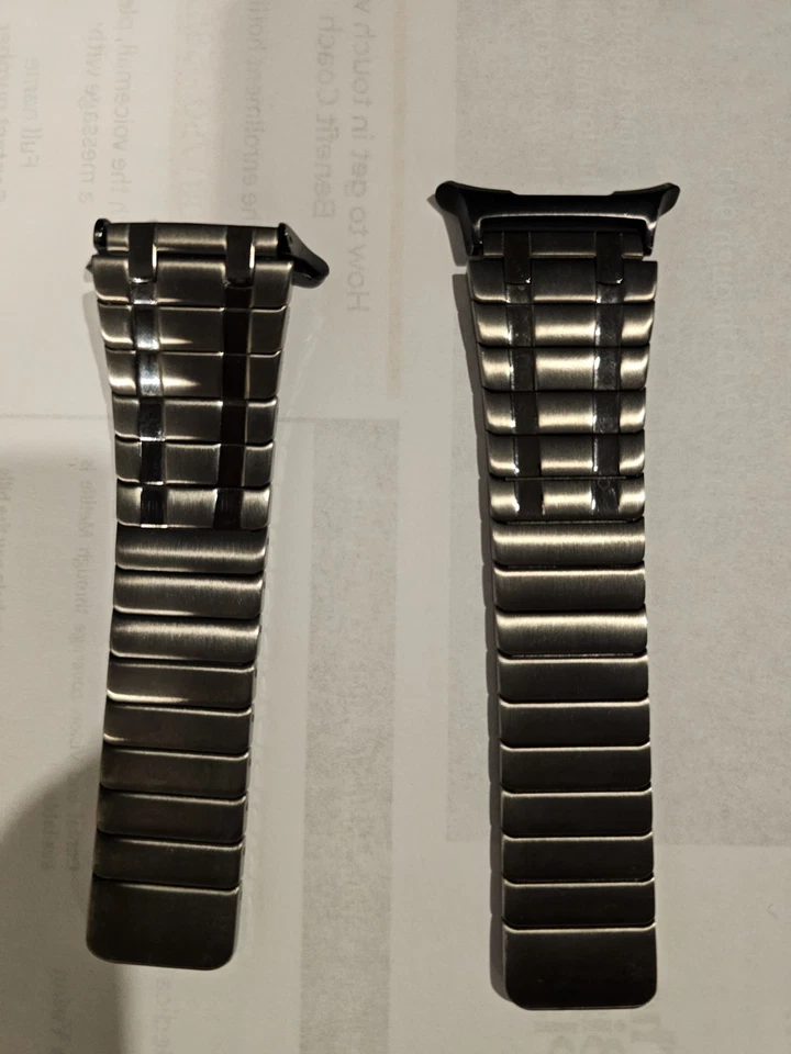 Banda magnética de acero inoxidable esmerilado AP para Samsung Galaxy color gris Foto 2 de 4