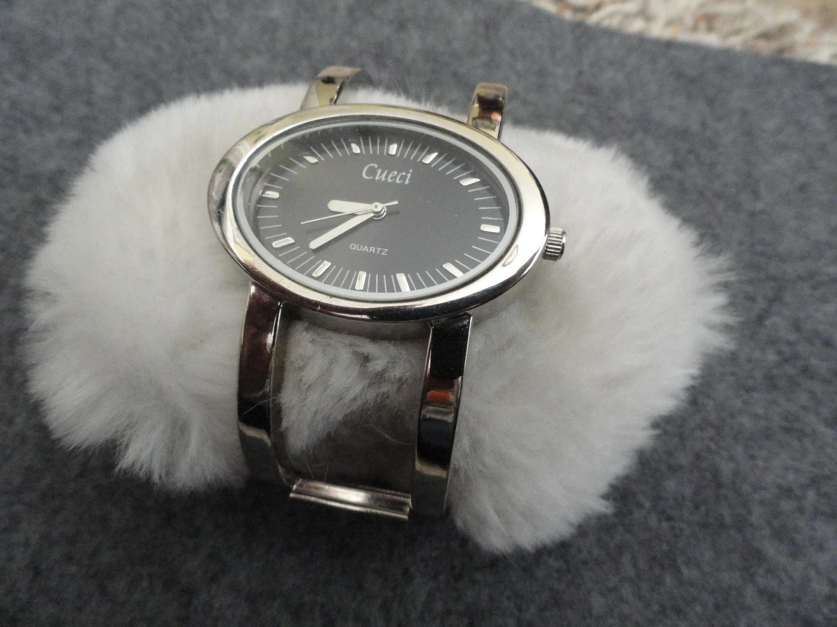 Pretty women watches new arrivals