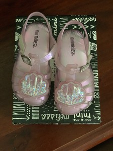 mini melissa jellies