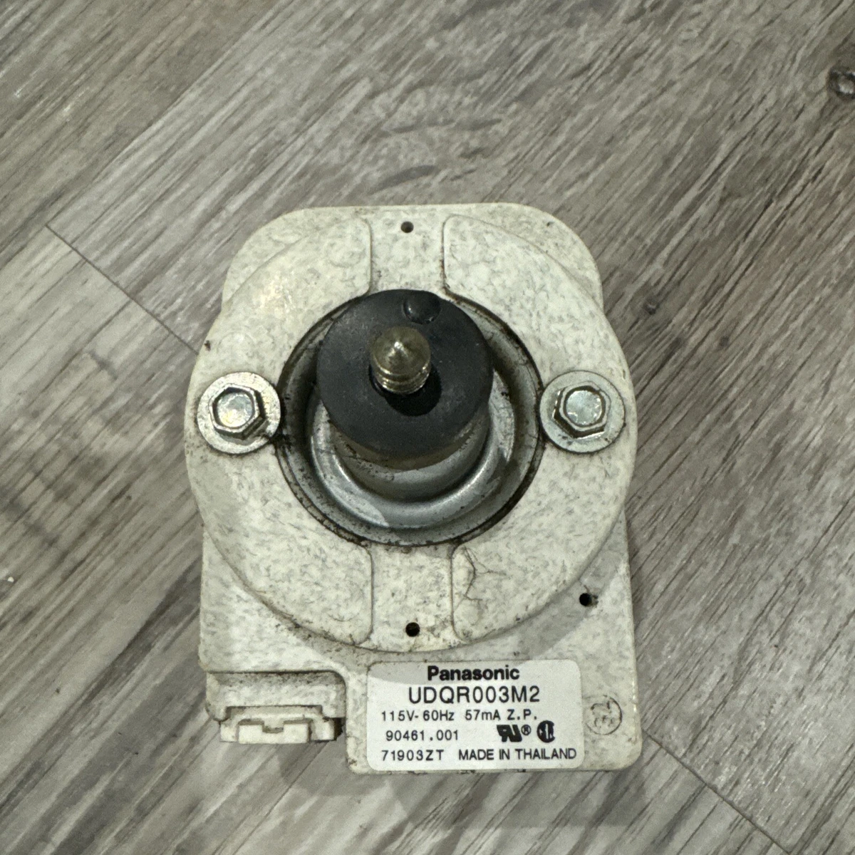 Whirlpool Maytag Refrigerator Condenser Fan Motor 61005323 