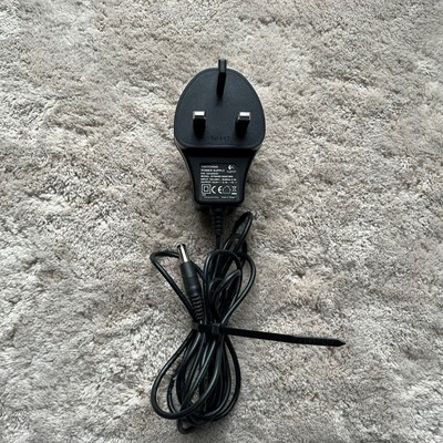 Logitech 534-000301 Original 10 V 0,7 A Netzteil EFS00901000070BS