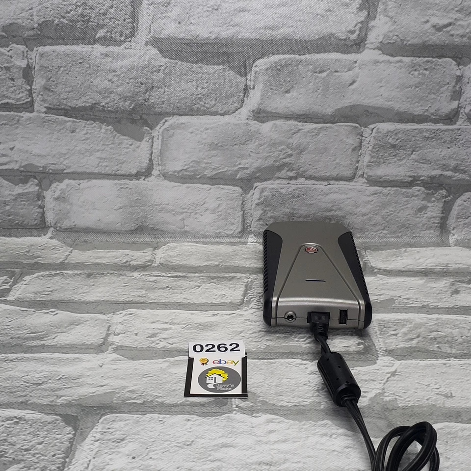 Targus APV12US1 150W Auto/Air Power Inverter - Image 4 of 4