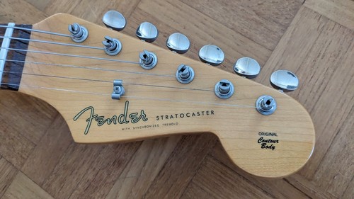 2009 FENDER CLASSIC PLAYER 60'S STRATOCASTER, 3 TONE SUNBURST, LOVELY CONDITION - Picture 5 of 10
