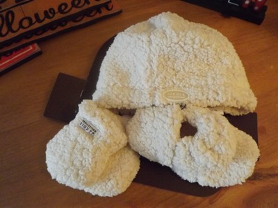 jj cole hat mittens booties