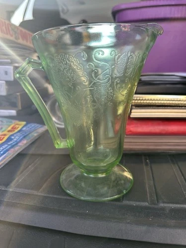 Vintage Hazel Atlas Footed Pitcher Florentine Poppy green Depression Glass