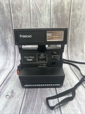 Vintage Polaroid One Step Flash 600 Instant Film Camera w Strap Untested