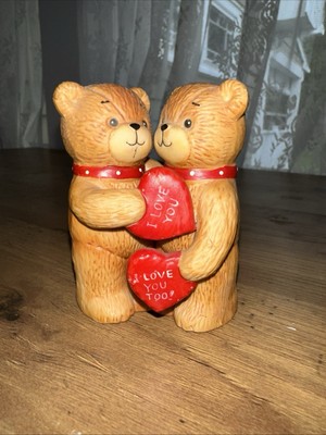 Vntg 1980 Lucy & Me Lucy Rigg Red Bow Bears Hugging I Love You I Love You Too