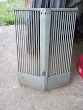 Original Early 1941 9n Grille. Very Hard To Find Like Thisexcellent Condition Original Early 1941 9n Grille. Very Hard To Find Like Thisexcellent Condition